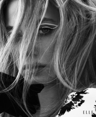 Lili Reinhart - ELLE Magazine Singapore September 2021