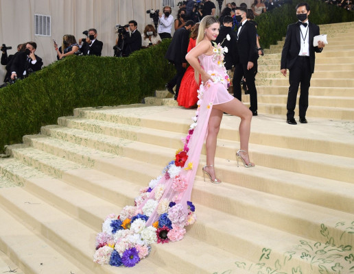 Lili Reinhart-Met Gala 2021
