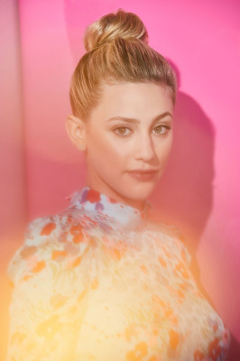 Lili Reinhart at San Diego Comic-Con // 2019
