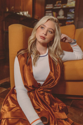 Lilia Buckingham – Pulse Spikes Volume IV, Issue #001, Winter 2019