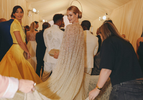 Lily Aldridge – MET Gala 2018