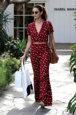 Lily Aldridge in Red Dress – Shopping in West Hollywood