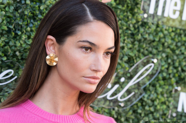 Lily Aldridge pic #671559