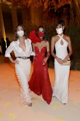 Lily Aldridge - MET Gala 2021: In America. A Lexicon Of Fashion 09/13/2021