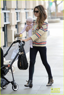 Lily Aldridge pic #598363