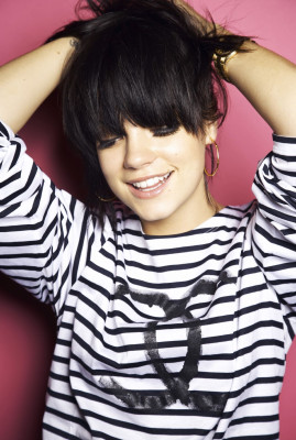 photo 5 in Lily Allen gallery [id203739] 2009-11-07 00:00:00