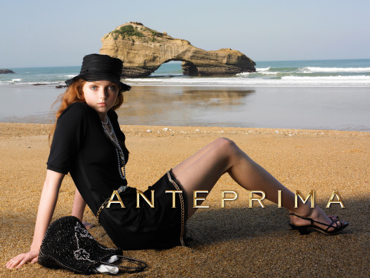 photo 4 in Lily Cole gallery [id134445] 2009-02-11 00:00:00