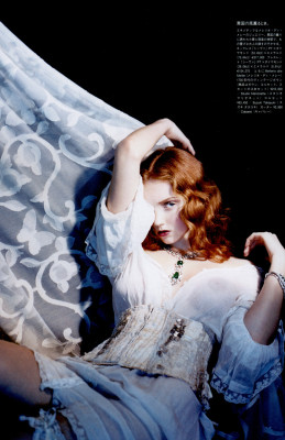 Lily Cole pic #237024