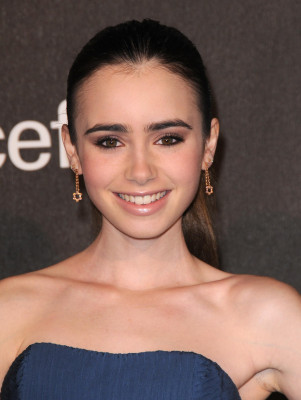 photo 5 in Lily Collins gallery [id409154] 2011-07-19 00:00:00