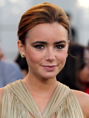Lily Collins pic #409168