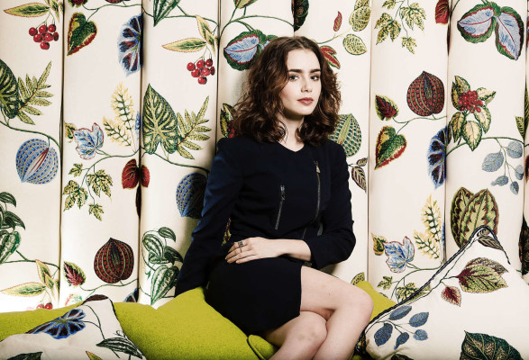 Lily Collins pic #647011