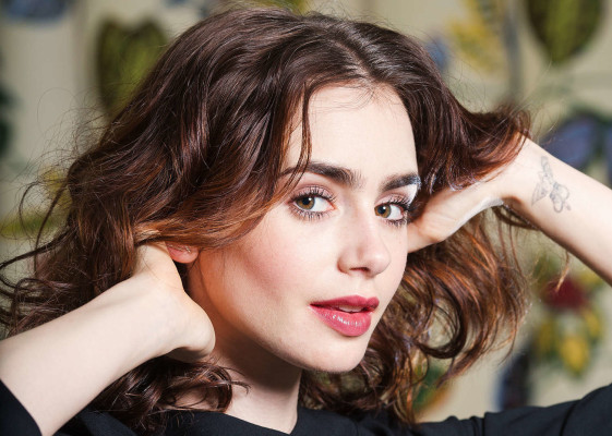Lily Collins pic #646386