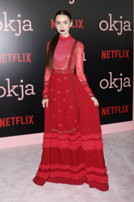 Lily Collins pic #973302