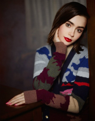 Lily Collins pic #733776