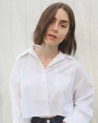 Lily Collins
