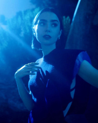 Lily Collins