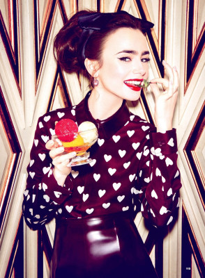 Lily Collins pic #643010