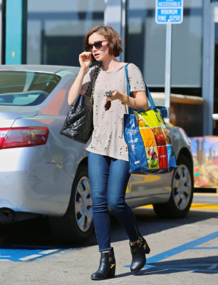 Lily Collins pic #770622
