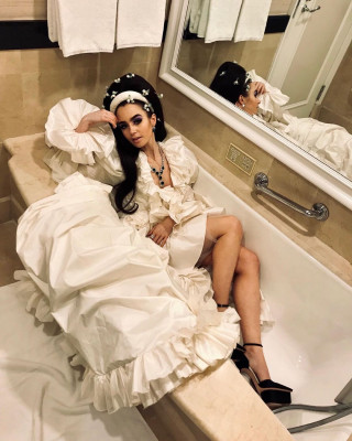 Lily Collins pic #1170098
