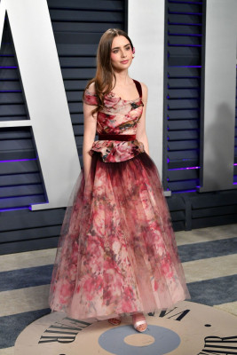 Lily Collins – 2019 Vanity Fair Oscar Party