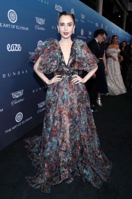 Lily Collins pic #1132753