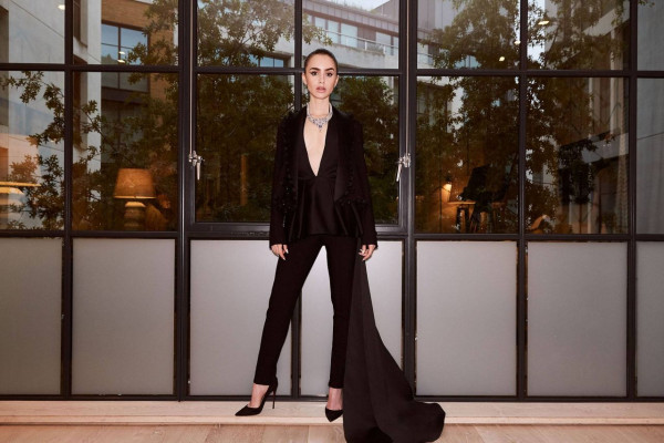 Lily Collins – Vogue UK June 2019