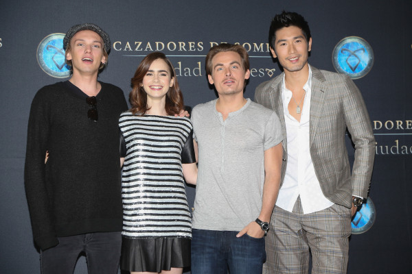 photo 16 in Lily Collins gallery [id674627] 2013-10-29 00:00:00
