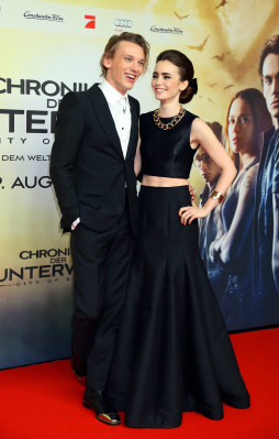 Lily Collins pic #671846