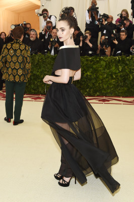 Lily Collins-Met Gala 2018