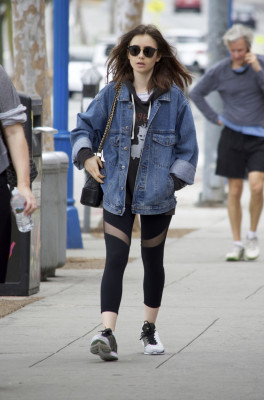 Lily Collins pic #963459