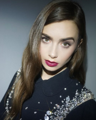 Lily Collins - &#039;Mank&#039; Press Day // 2021