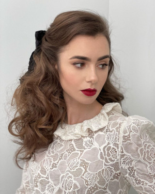 Lily Collins pic #1285259