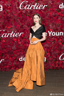 Lily Collins pic #1060730