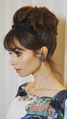 Lily Collins - &#039;Emily in Paris&#039; Premiere 12/15/2021