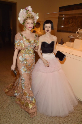 Lily Collins pic #961701