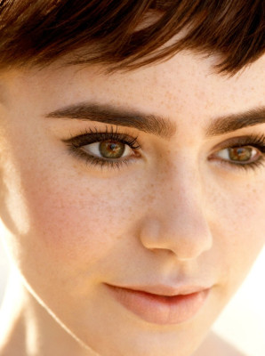 Lily Collins pic #729195