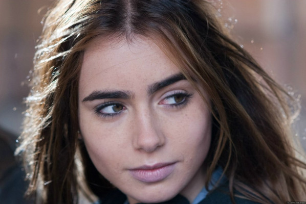 Lily Collins pic #909006