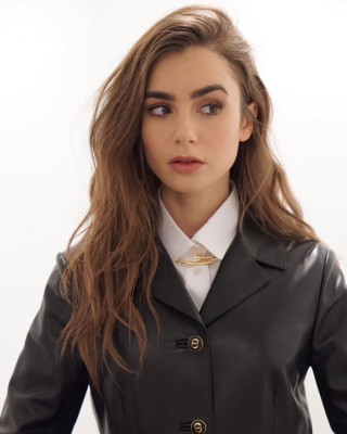 Lily Collins pic #1285752