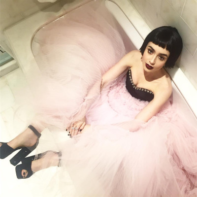 Lily Collins pic #961702
