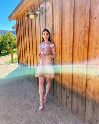 Lily Collins - SAG Awards 2021