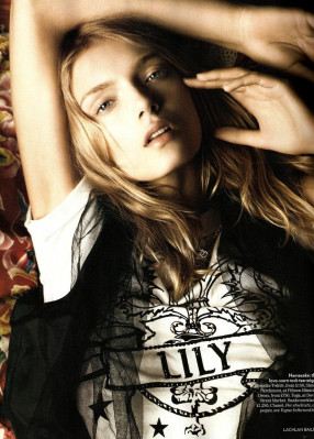 Lily Donaldson pic #99023