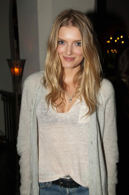 Lily Donaldson pic #514307