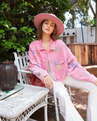 Lily Easton for Peach Love Ca