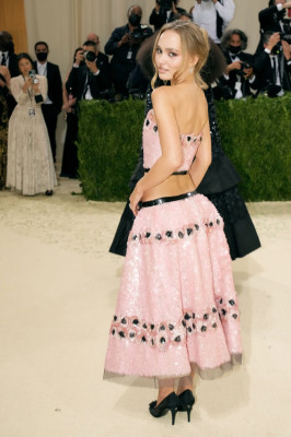 Lily-Rose Depp - Met Gala in New York 09/13/2021