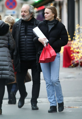 Lily-Rose Depp – Christmas Shopping in Paris 12/24/2018