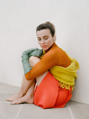 Linda Cardellini – Photoshoot for The Cut July 2019
