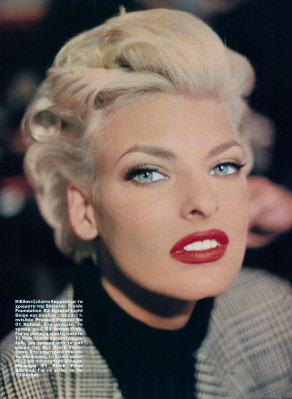 Linda Evangelista for Diva Greece 5-1992