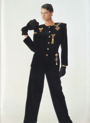Linda Evangelista for Escada fall/winter 1989