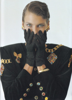 Linda Evangelista for Escada fall/winter 1989
