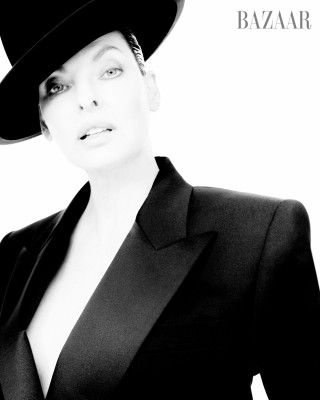 Linda Evangelista for Harper Bazaar US by Anthony Seklaoui